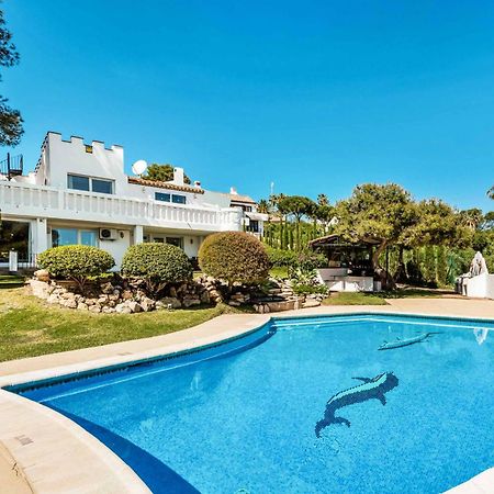 Villa Casillo Естепона Екстериор снимка