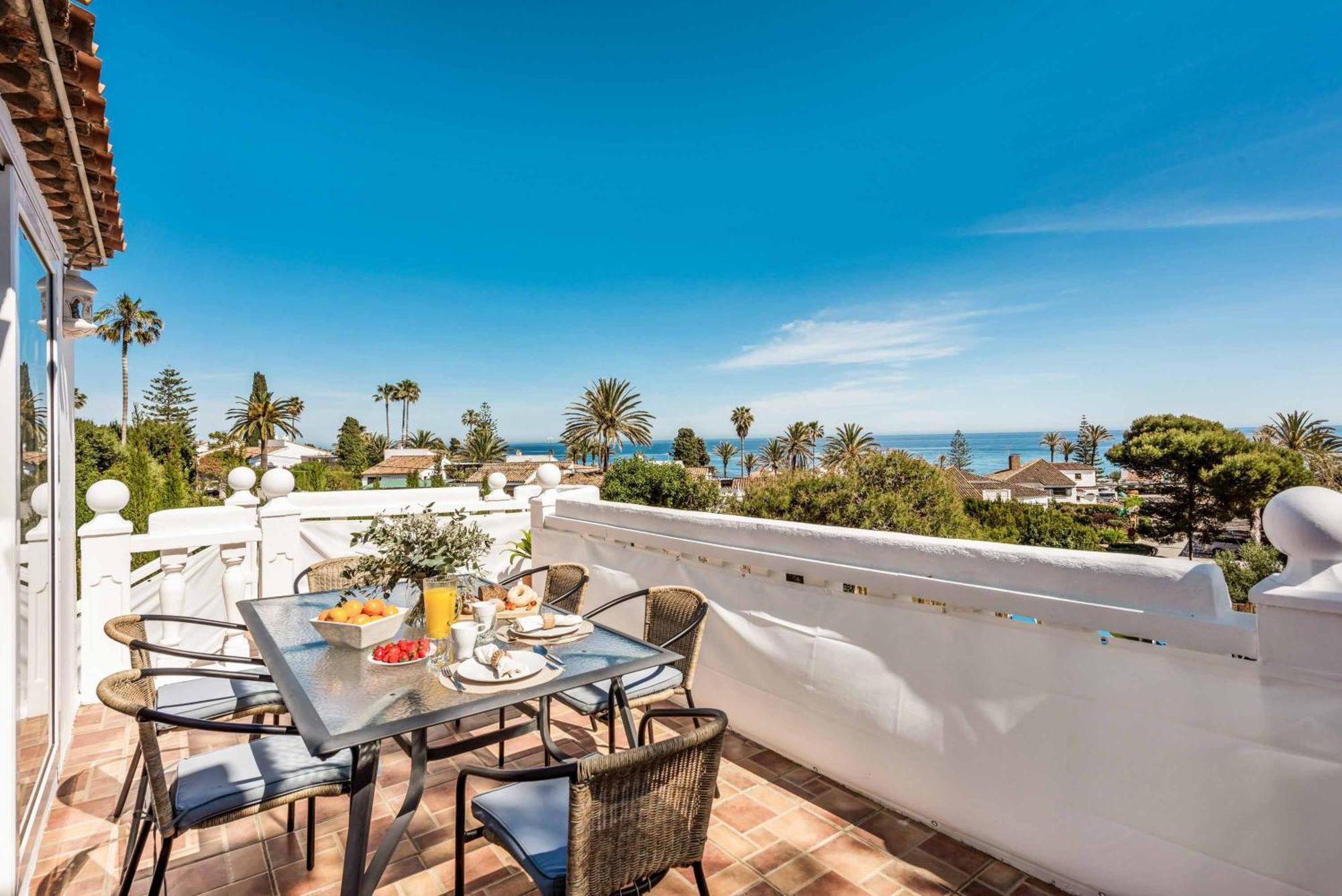 Villa Casillo Естепона Екстериор снимка