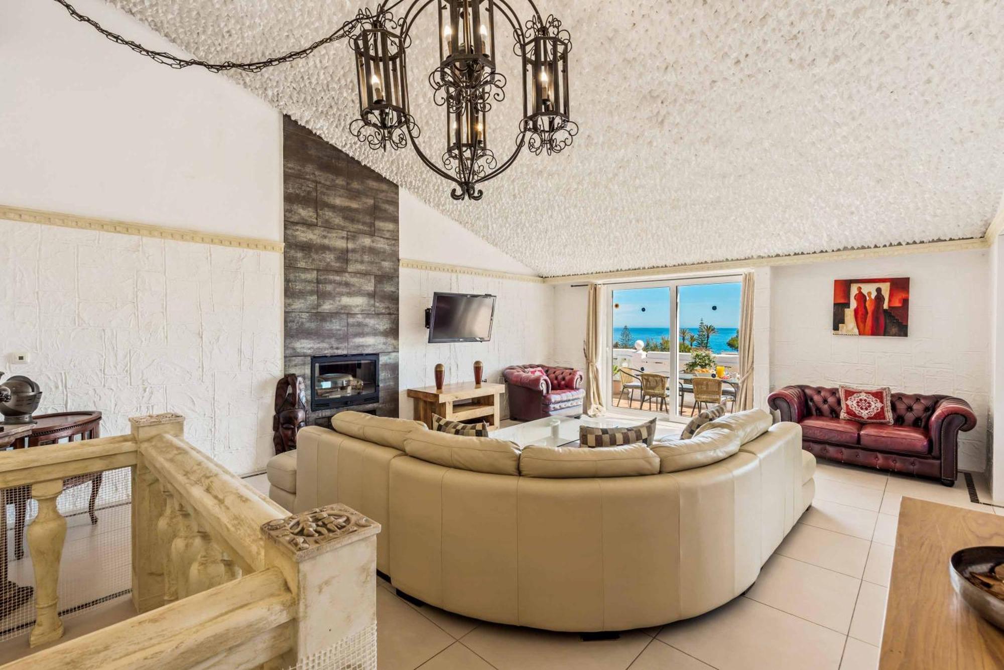 Villa Casillo Естепона Екстериор снимка